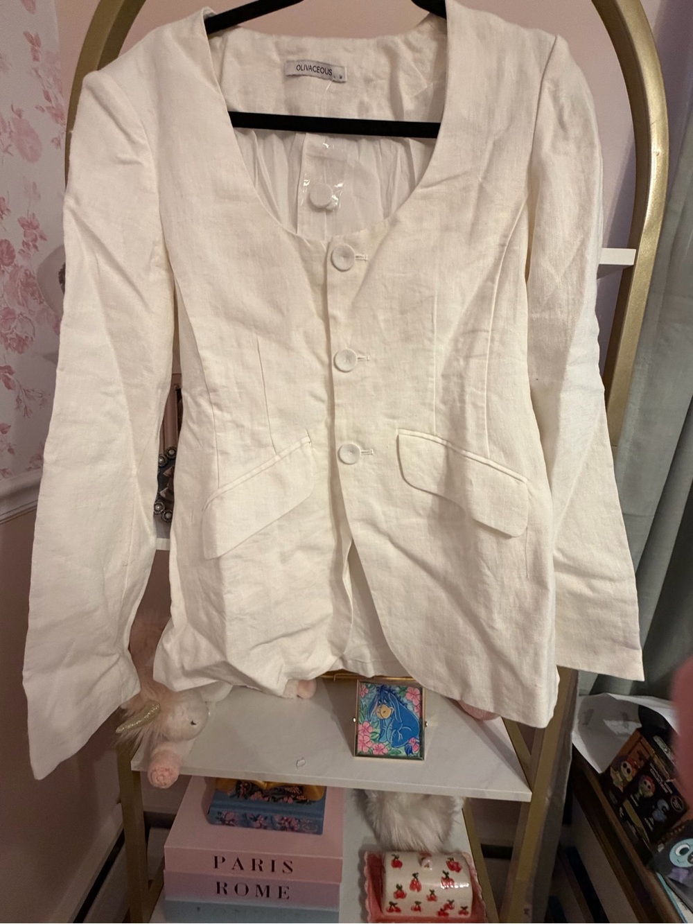 Olivaceous Cream Tailored Linen-Blend Women's Blazer
